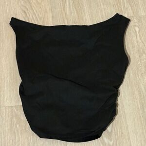 Sleek Black Women's Off-shoulder one side top